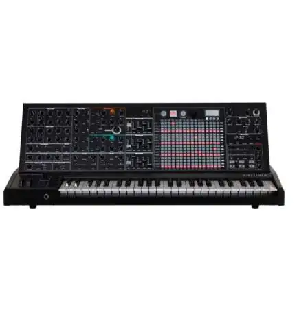 Arturia MatrixBrute Noir