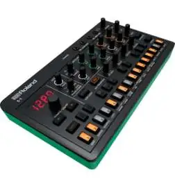 Roland S-1 Tweak Synth Synth