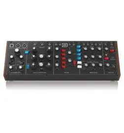 Behringer Model D Synthesizer