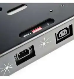 Voodoo-Lab Dingbat Small Power Package Pedal Power 2 PLUS