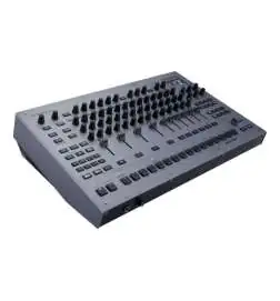 Roland TR-1000