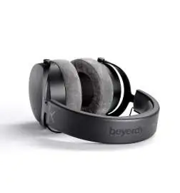 beyerdynamic DT 700 Pro X Closed headphones