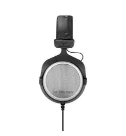 beyerdynamic DT 880 PRO Studio headphones semi open