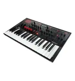 Korg modwave mk II synthesizer