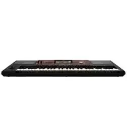 Korg Pa700 keyboard