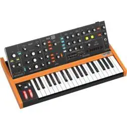 Behringer Poly D
