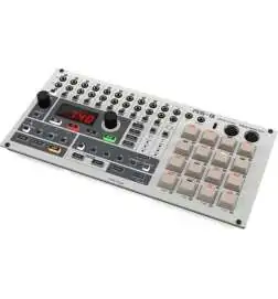 Behringer RS-9 Hardware Sequencers