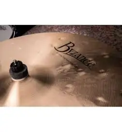 Meinl B19ETHC Byzance Extra Thin Hammered Crash 19