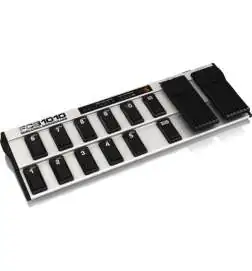 Behringer FCB1010 Midi Foot Controller