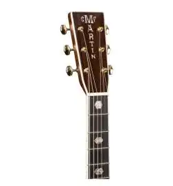 Martin Guitars J-40 New