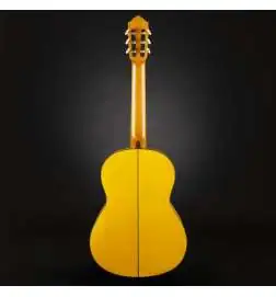 Yamaha CG182SF Classical Acoustic Gui tar