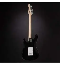Yamaha PAC012 Pacifica (Black)