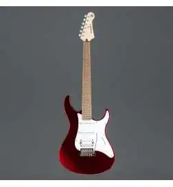Yamaha Pacifica 012 Red Metallic