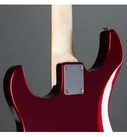Yamaha PAC012 Pacifica (Red Metallic)