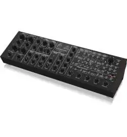 Behringer K-2 MkII Synthesizer