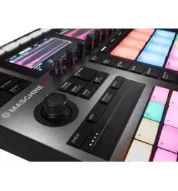 Native Instruments Maschine Caja de ritmos