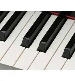 Yamaha SU7 Piano