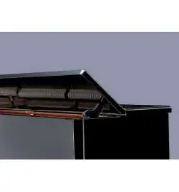 Yamaha SU7 Piano