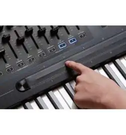 Kurzweil K2700 Synth