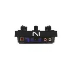 Native Instruments TRAKTOR Z1 MK2 controller DJ