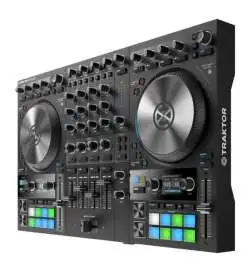Native Instruments Traktor Kontrol S4 Mk3 controller DJ