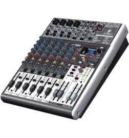 Behringer XENYX X1204USB