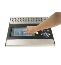 QSC TouchMix-30 PRO