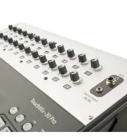 QSC TouchMix-30 PRO