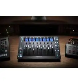 SSL Solid State Logic UF8