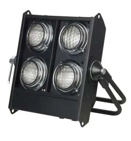 Showtec Stage Blinder 4 DMX zwart