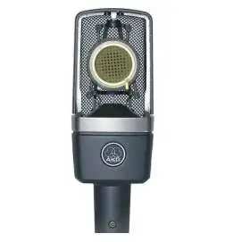 AKG C 214 Microfono a condensatore