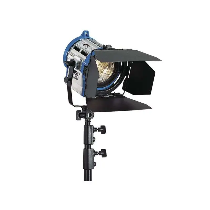 ARRI Junior 650 PLUS man. Black incl. barn-door