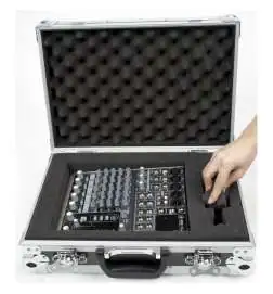 DAP Etui Universal Foam 1