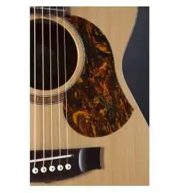 Maton SRS 808 étui incl.