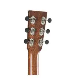 Martin Guitars D-15M Natural