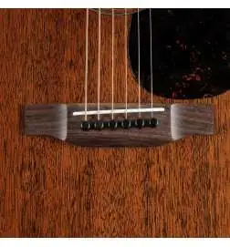 Martin Guitars D-15M