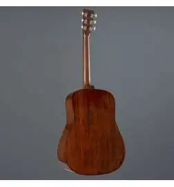 Martin Guitars D-18 Sunburst