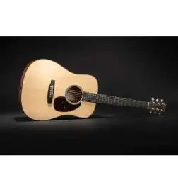 Martin Guitars DJR-E