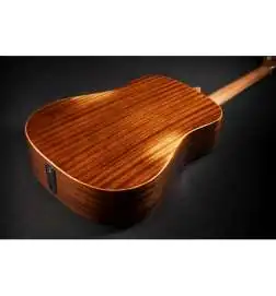 Martin Guitars DJR-E StreetMaster