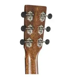 Martin Guitars D-15E Dreadnought