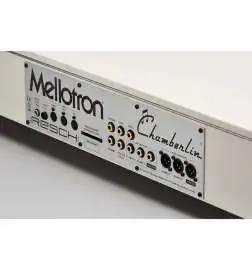 Mellotron M4000D Synthesizer