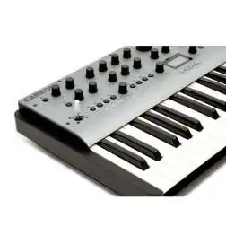 Modal Electronics Carbon8 Synth