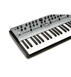 Modal Electronics Carbon8 Synth