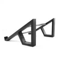 Restand Polyend Tracker Stand