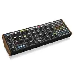 Behringer Model 15 Synth