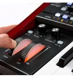 Behringer DeepMind 12
