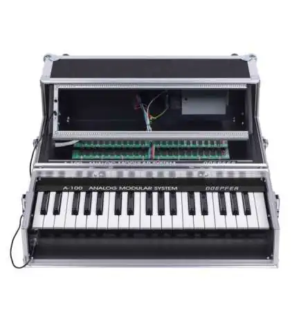 Doepfer A-100PBK with 3 octaves keyboard eurorack case