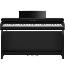 Yamaha Clavinova CLP-825 PE