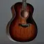 Taylor 324 V-Class inkl. Case Taylor 324 V-Class inkl. Case