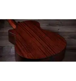 Taylor 352ce 12-String 12-Fret